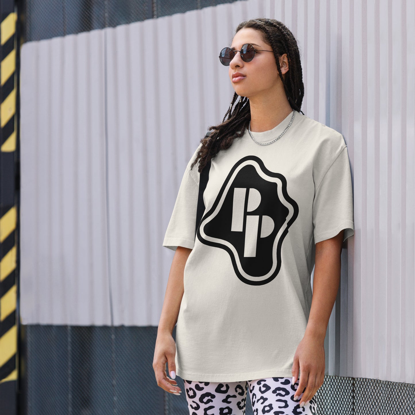 Oversized Logo Oversized Faded Tee